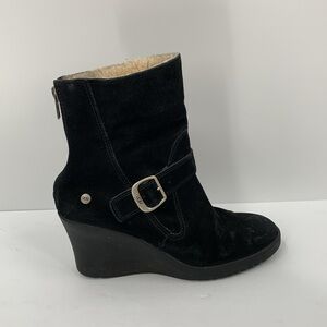 UGG Gissella black suede wedge ankle boots shoe shearling lined leather women 8